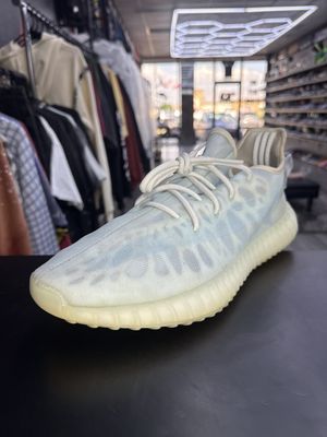 YZY 350 V2 “MONOICE”  (SZ 12.5)  USED/OG BOX (NO INSOLES)