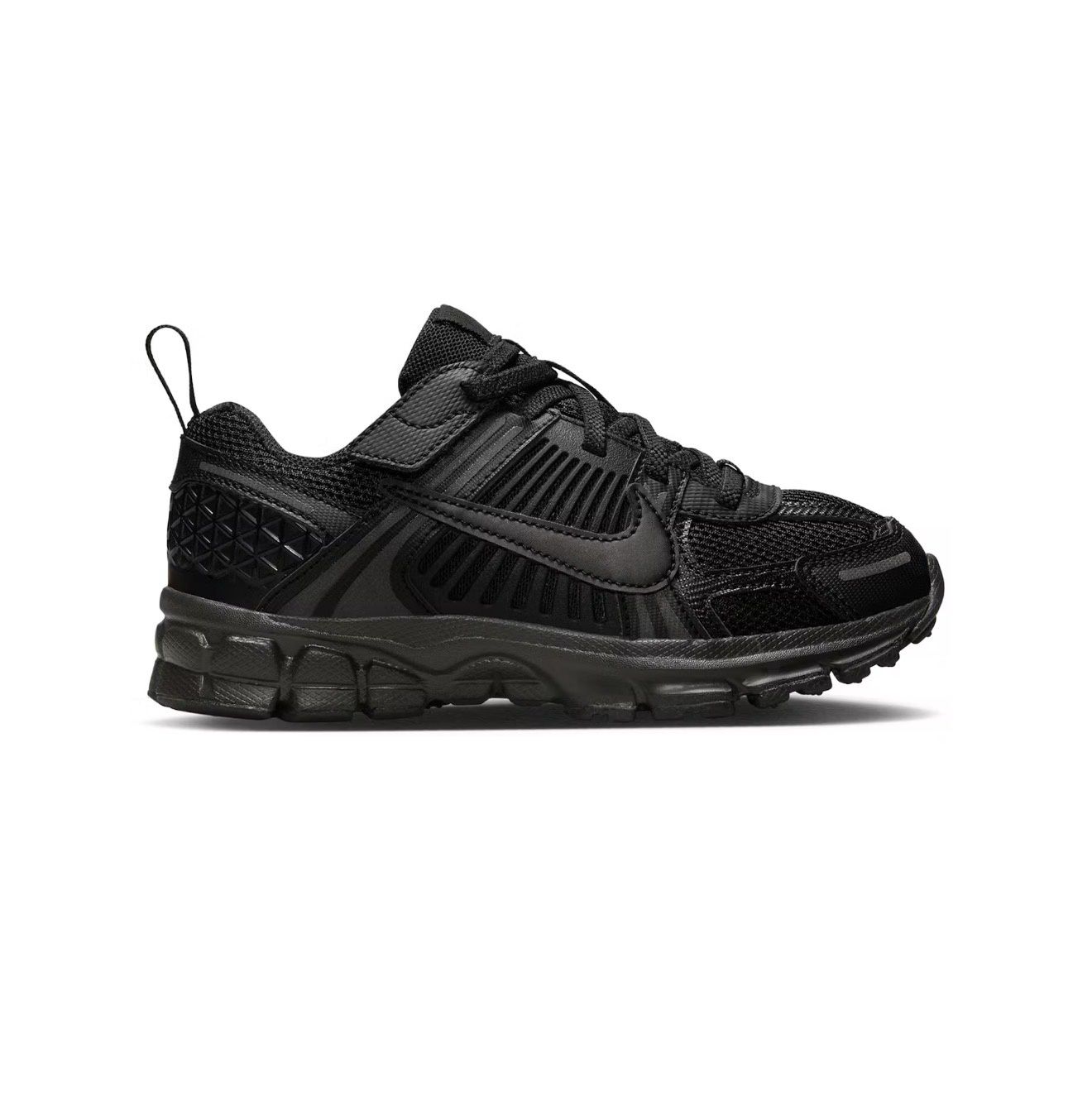 NIKE VOMERO 5 “BLK”  (SZ 1.5Y)  NEW/OG ALL  (NO LID)