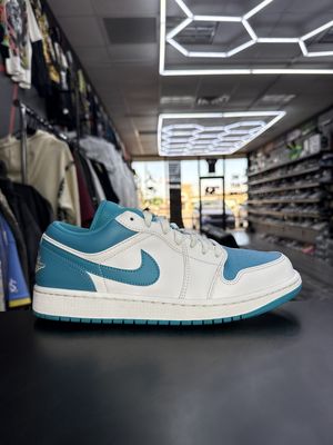 J1 LOW “AQUATONE”  (SZ 9.5)  USED/OG BOX
