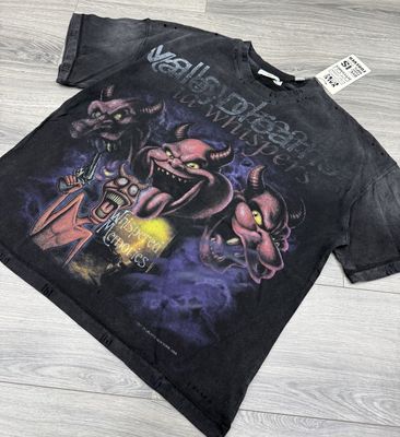 VALE FOREVER TEE  “VOICES”  (MEDIUM)  NEW