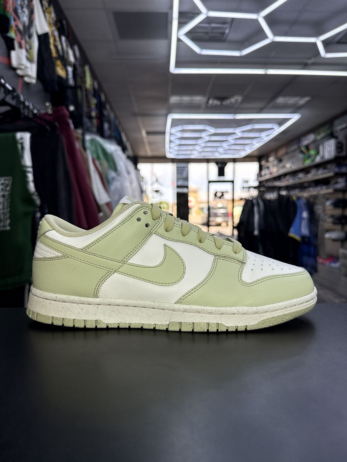 NIKE DUNK “OLIVE AURA”  (SZ 8.5M / 10W)  USED/OG ALL