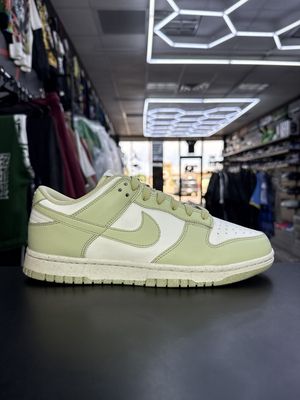 NIKE DUNK “OLIVE AURA”  (SZ 8.5M / 10W)  USED/OG ALL