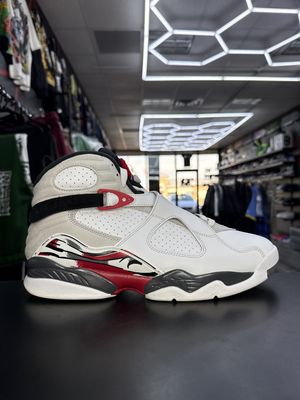J8  “TRUE RED”  (SZ 11)  USED/OG BOX