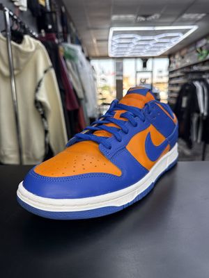 NIKE DUNK “KNICKS”  (SZ 11.5)  USED/OG BOX