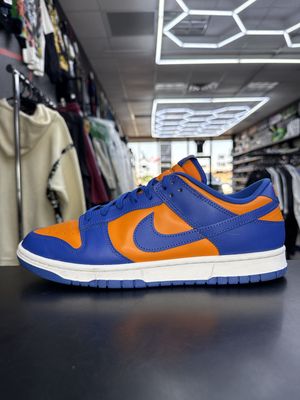 NIKE DUNK “KNICKS”  (SZ 11.5)  USED/OG BOX