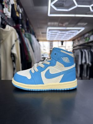 J1 “UNC REIMAGINED”  (SZ 7c)  WORN 1x/NO BOX