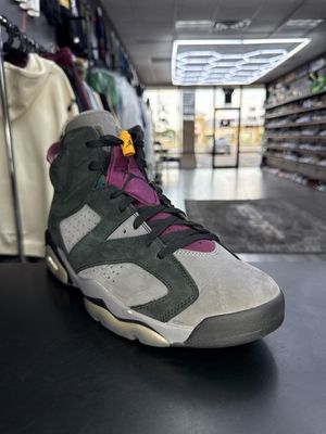J6  “BORDEAUX”  (SZ 13)  USED/NO BOX