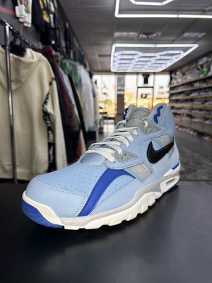 NIKE AIR TRAINER SC “KANSAS CITY ROYALS”  (SZ 11.5)  USED/NO BOX