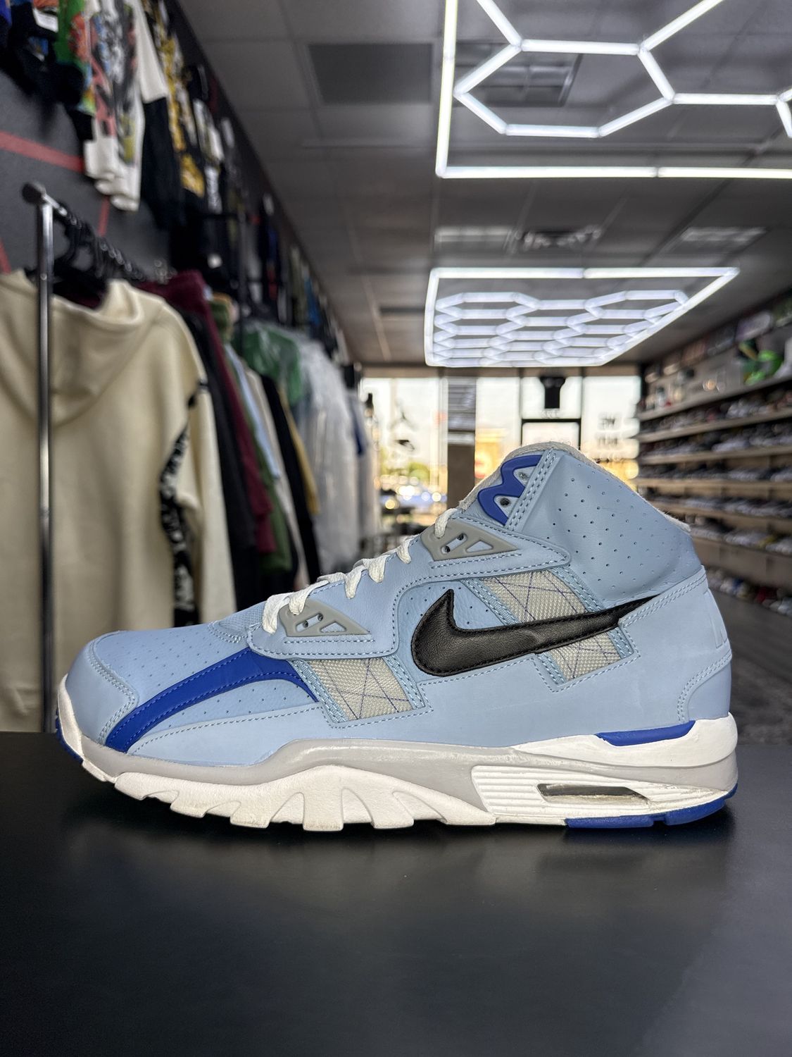 NIKE AIR TRAINER SC “KANSAS CITY ROYALS”  (SZ 11.5)  USED/NO BOX