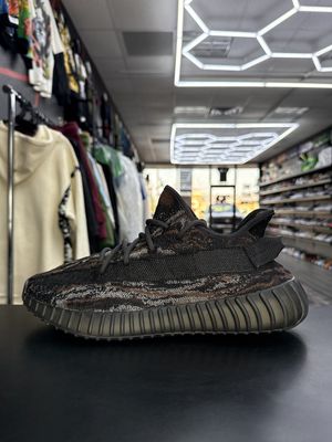 YZY 350 V2  “MX ROCK”  (SZ 10)  WORN 1x/NO BOX