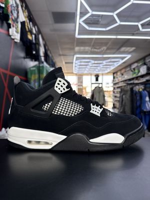 J4 “WHT THUNDER”  (SZ 12)  USED/OG BOX