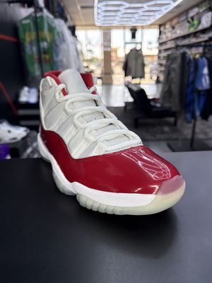 J11 “CHERRY”  (SZ 7.5M / 9W)  USED/OG ALL
