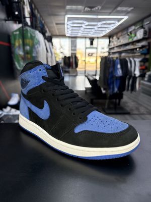 J1 “ROYAL REIMAGINED”  (SZ 9)  USED/OG BOX