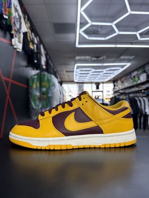 NIKE DUNK “ARIZONA”  (SZ 8)  USED/OG BOX
