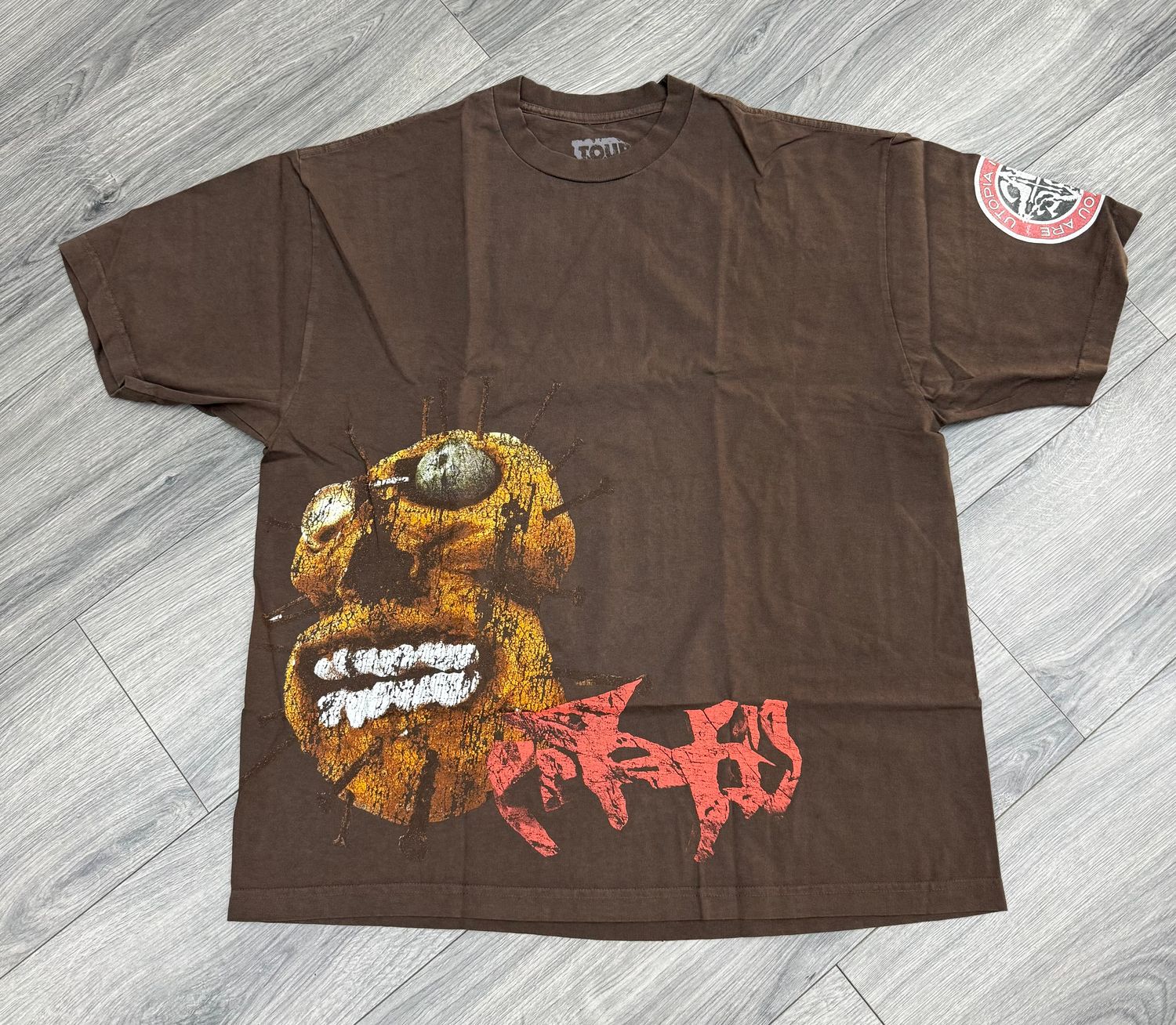 TRAVIS SCOTT TEE “VIP BROWN”  (X-LARGE)  PRE OWNED