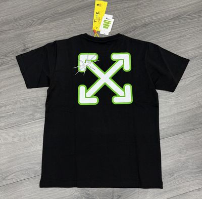 OFF-WHITE KIDS TEE “BLK /GRN”  (LARGE)  NEW