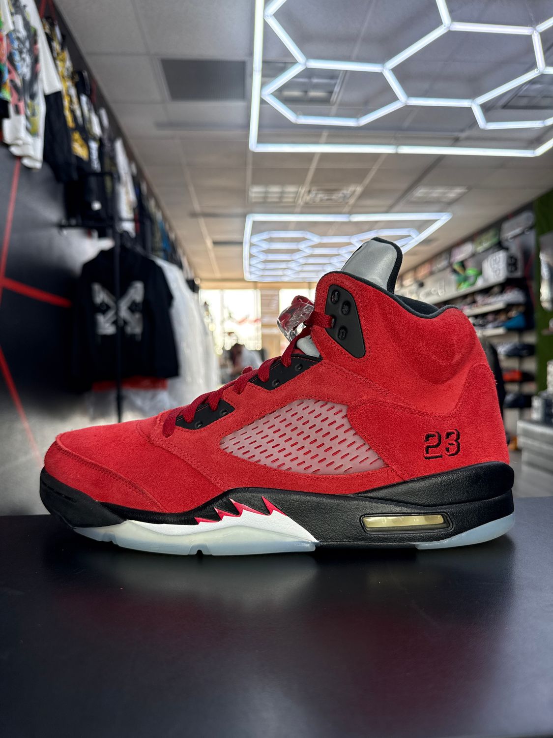 J5 “RAGING BULL”  (SZ 12)  USED/OG ALL
