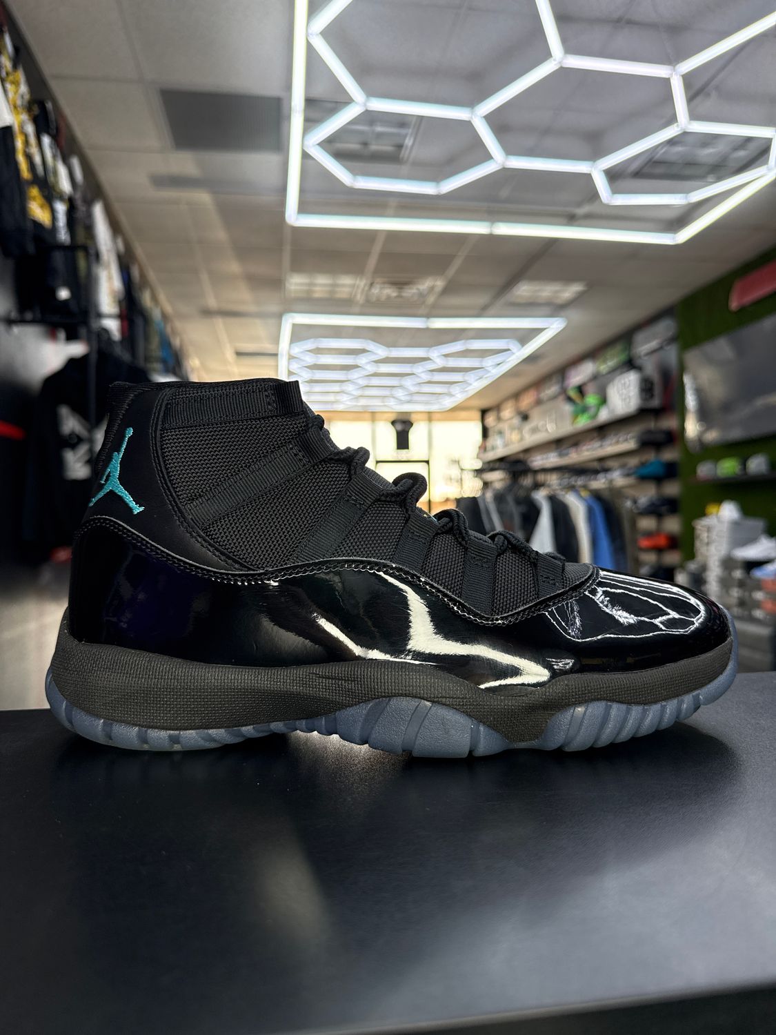 J11 “GAMMA”  (SZ 9)  USED/OG ALL
