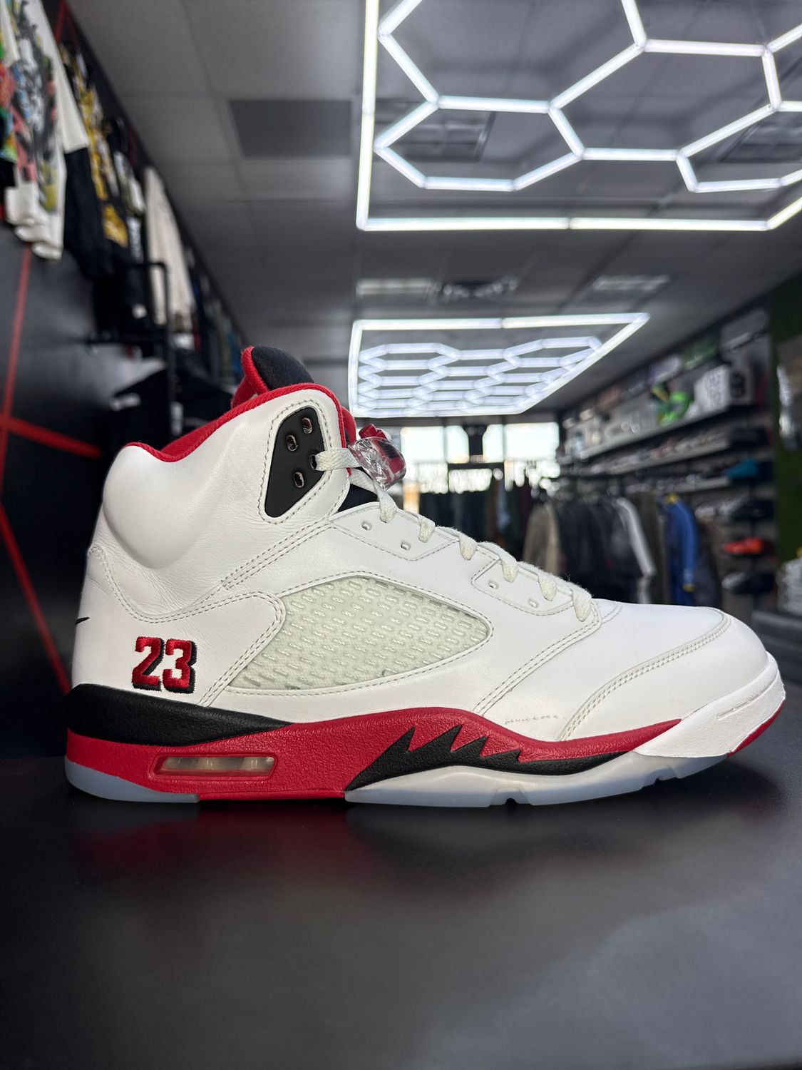 J5 “FIRE RED”  (SZ 13)  USED/OG ALL