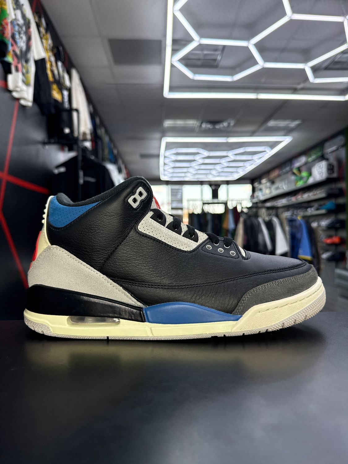 J3 “RARE AIR”  (SZ 9.5)  USED/OG BOX