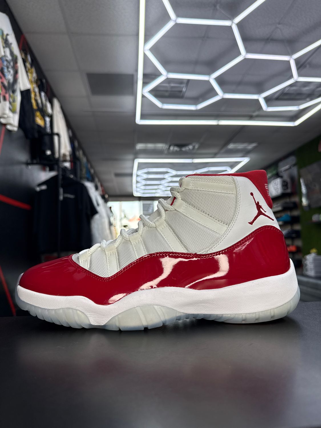 J11 “CHERRY”   (SZ 12)  USED/OG ALL