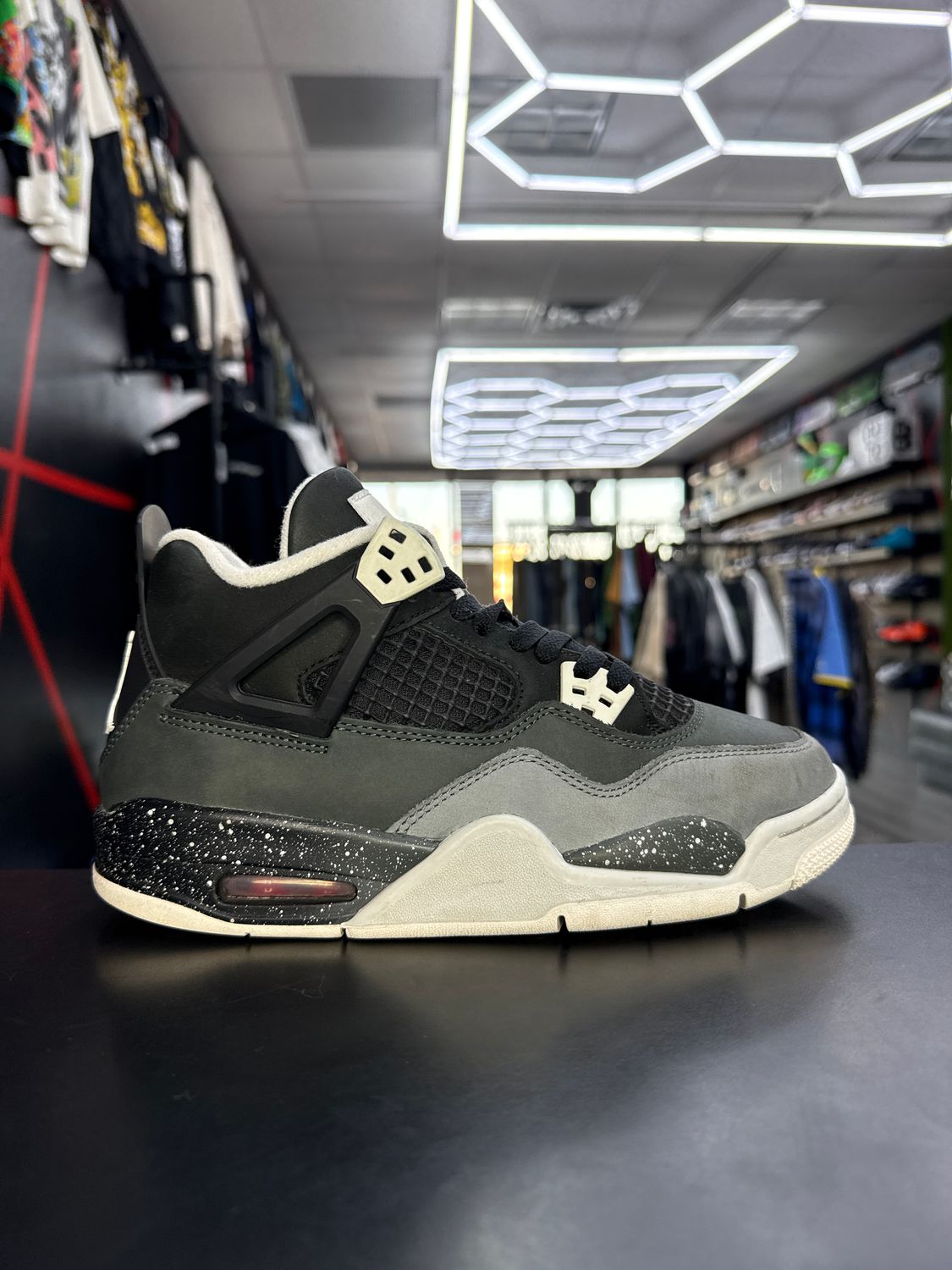 J4 “FEAR”  (SZ 6.5Y)  USED/OG BOX