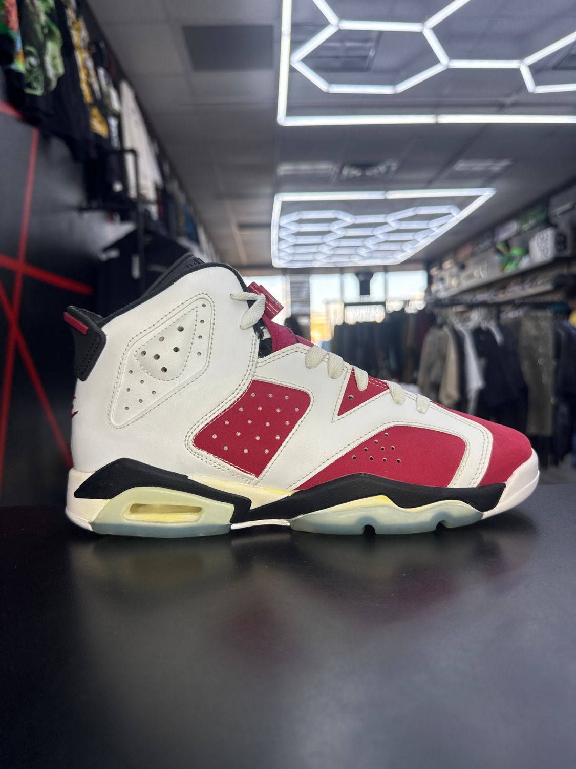 J6 “CARMINE”   (SZ 7Y / 8.5W)  USED/OG ALL