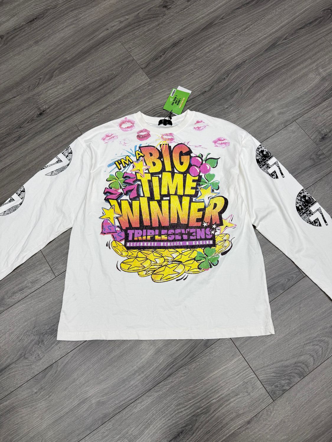 TRIPLE 7s CLUB “LOTTERY/WHT”  (MEDIUM)  NEW/FLAW