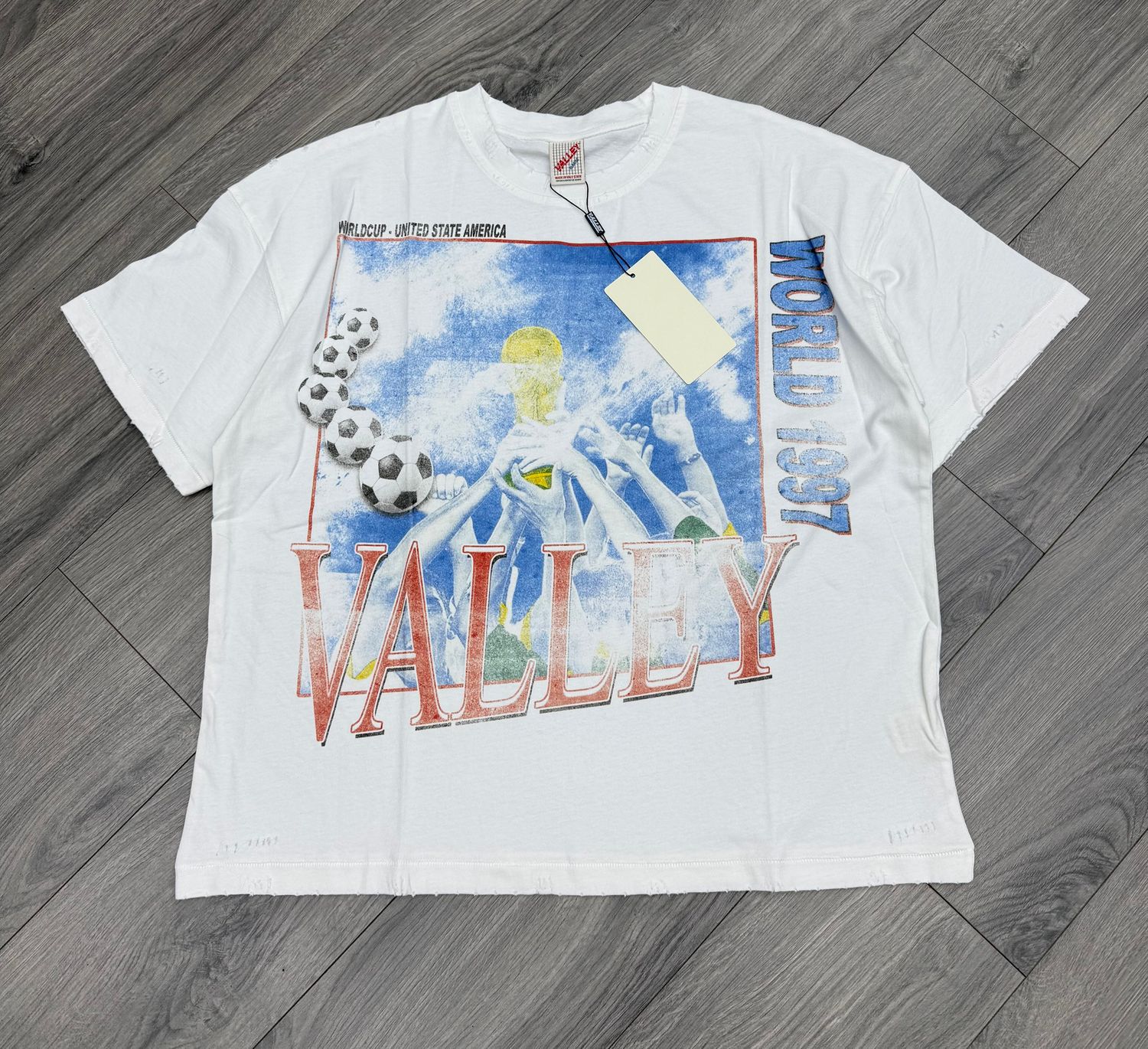 VALE FOREVER TEE “WORLD CUP/WHT”  (X-LARGE)  NEW