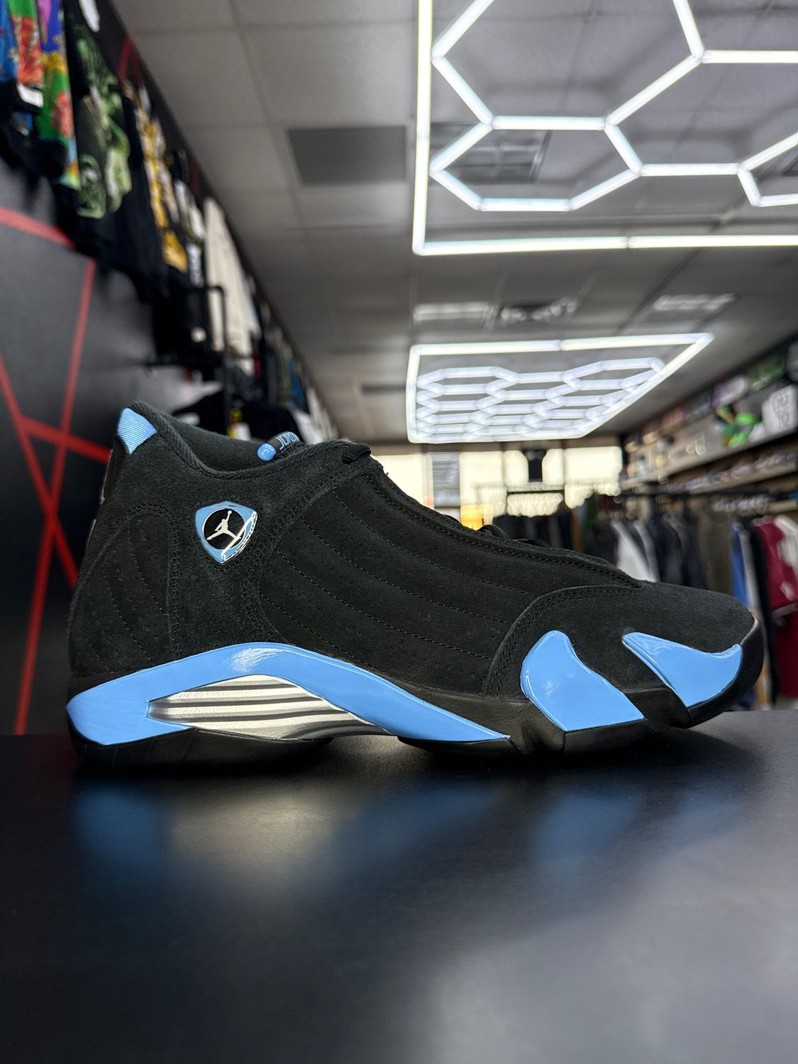 J14 “UNIVERSITY BLUE”  (SZ 10.5)  USED/OG BOX