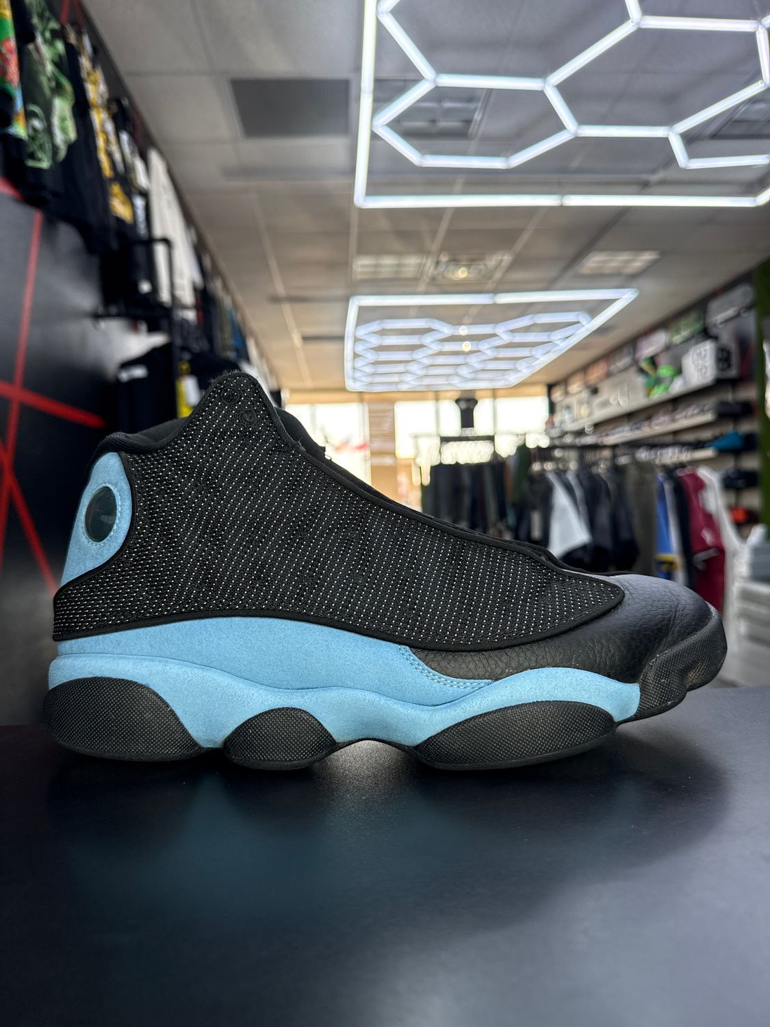 J13 “UNIVERSITY BLUE”  (SZ 10.5)  USED/OG BOX