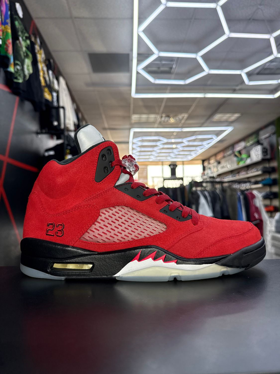 J5 “RAGING BULL”  (SZ 12)  WORN 1x/OG ALL