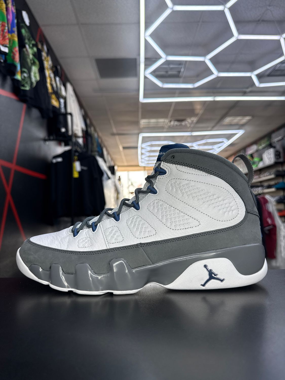 J9 “FRENCH BLUE”  (SZ 12)  USED/OG ALL