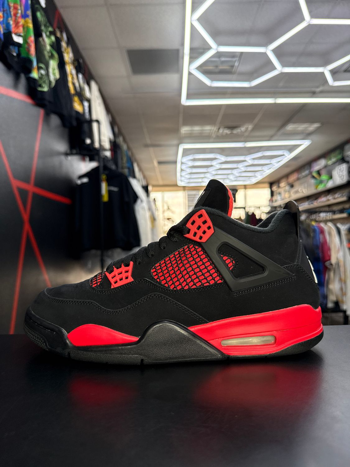 J4 “RED THUNDER”  (SZ 10.5)  USED/OG BOX