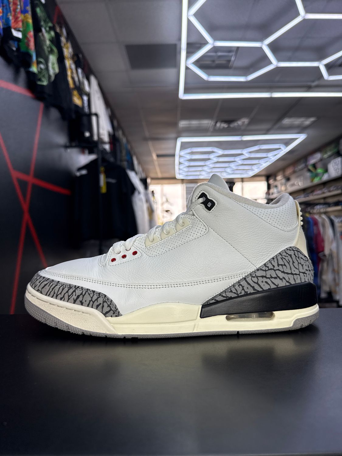 J3 “WHT CEMENT”  (SZ 11.5)  USED/OG ALL