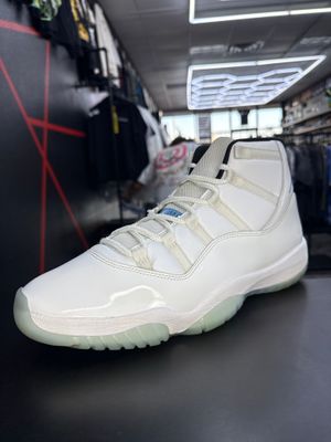 J11 “LEGEND BLUE”  (SZ 14)  USED/NO BOX