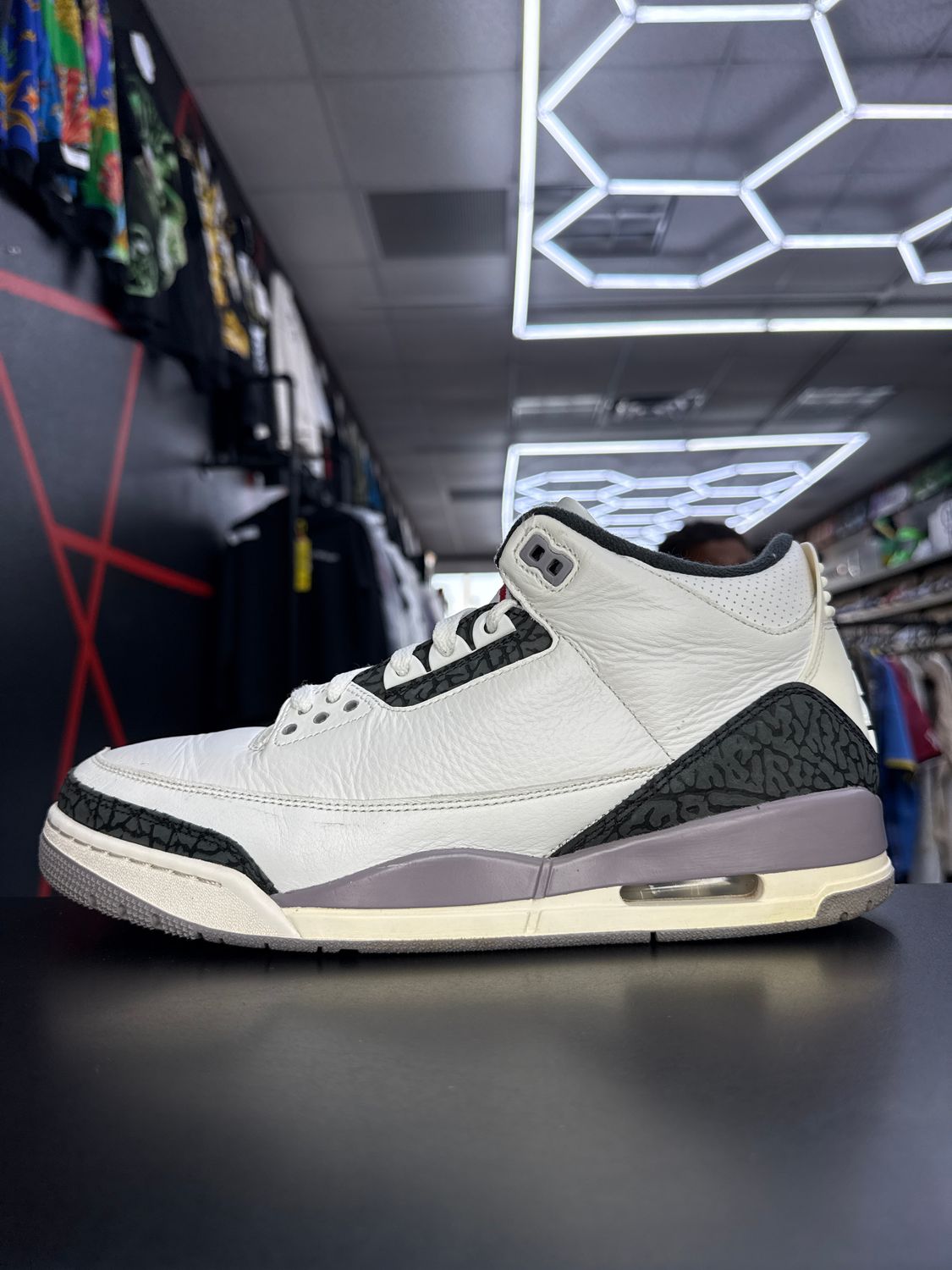 J3 “CEMENT GREY”  (SZ 11.5)  USED/NO BOX