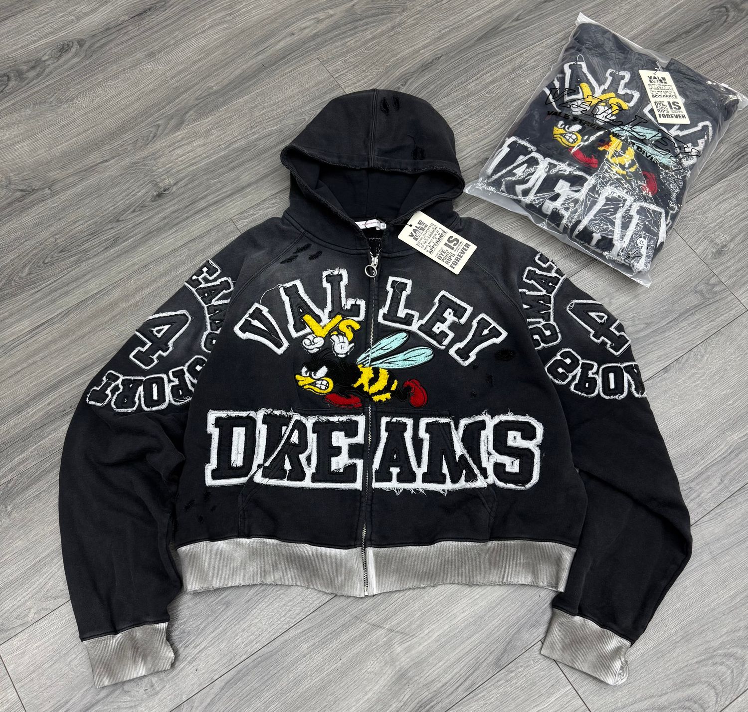 VALE FOREVER JACKET “ANTHEM”  (X-LARGE)  NEW