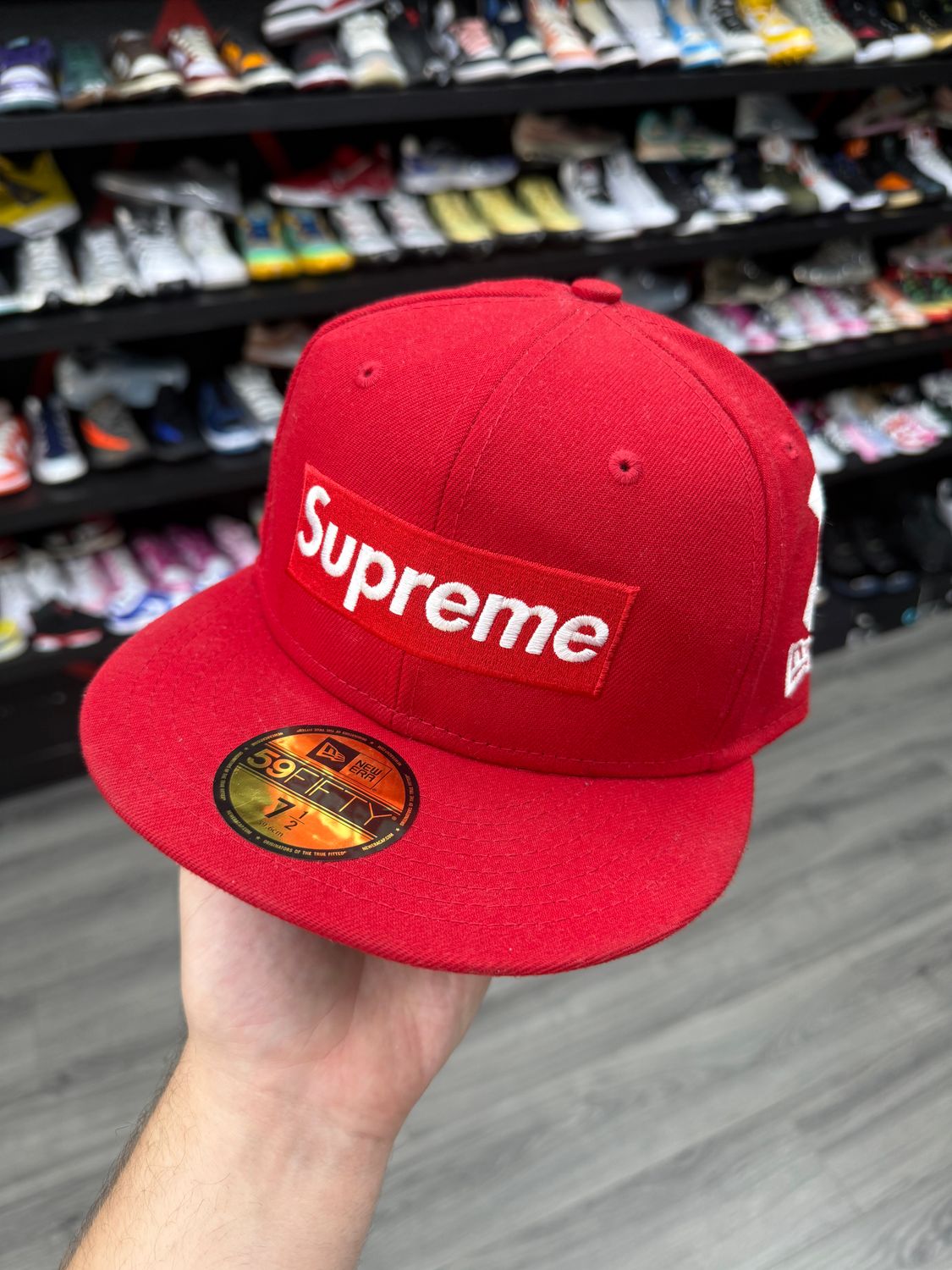 SUPREME BOX LOGO HAT  “NY YANKEES/RED”  PRE-OWNED