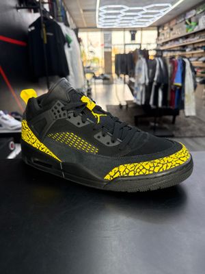 JORDAN SPIZIKE LOW “THUNDER”  (SZ 10.5)  USED/OG ALL