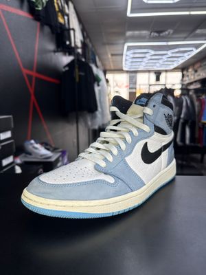 J1 “UNIVERSITY BLUE”  (SZ 9)  USED/OG BOX