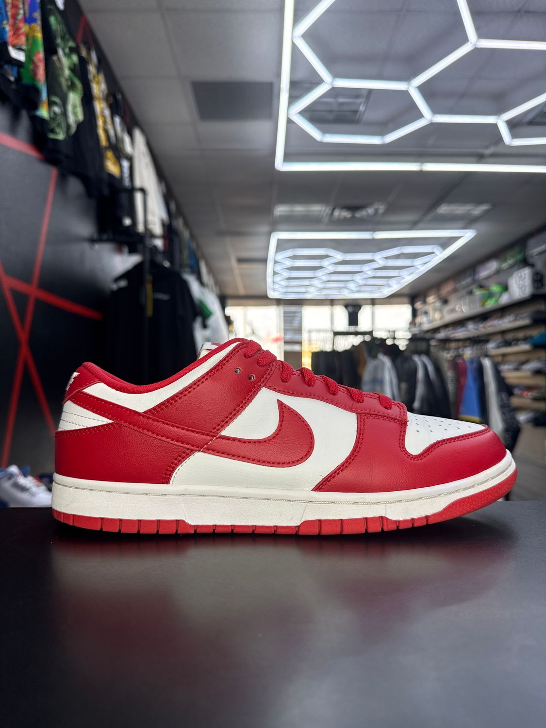 NIKE DUNK “ST. JOHNS”  (SZ 10)  USED/NO BOX