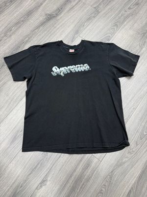 SUPREME TEE “CHROME LOGO/BLK”  (X-LARGE)  PRE OWNED