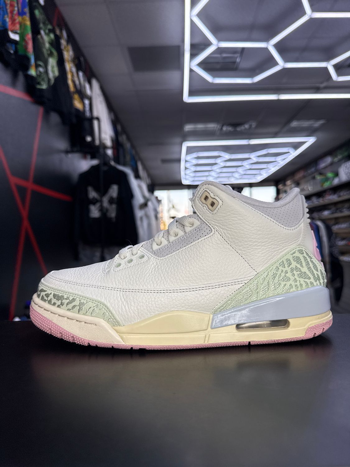 J3 “SPRING IS IN THE AIR”  (SZ 9)  USED/OG ALL