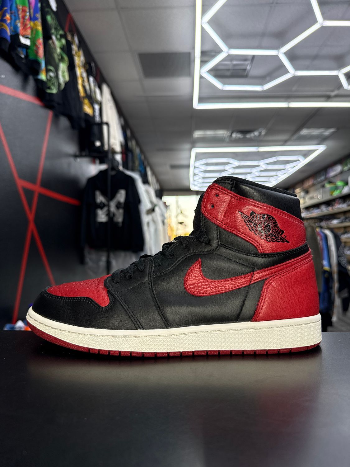 J1 “BRED BANNED (2016)”  (SZ 10)  USED/OG ALL