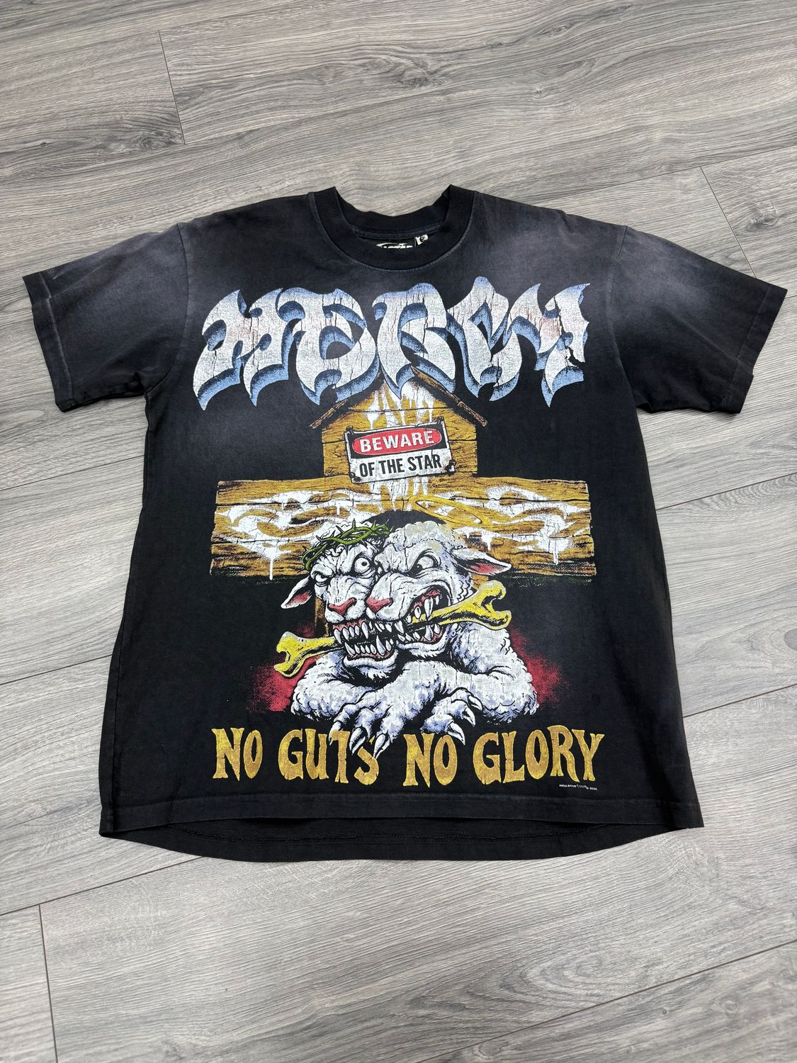 HELLSTAR TEE  “DOGHOUSE”  (SMALL)  PRE-OWNED