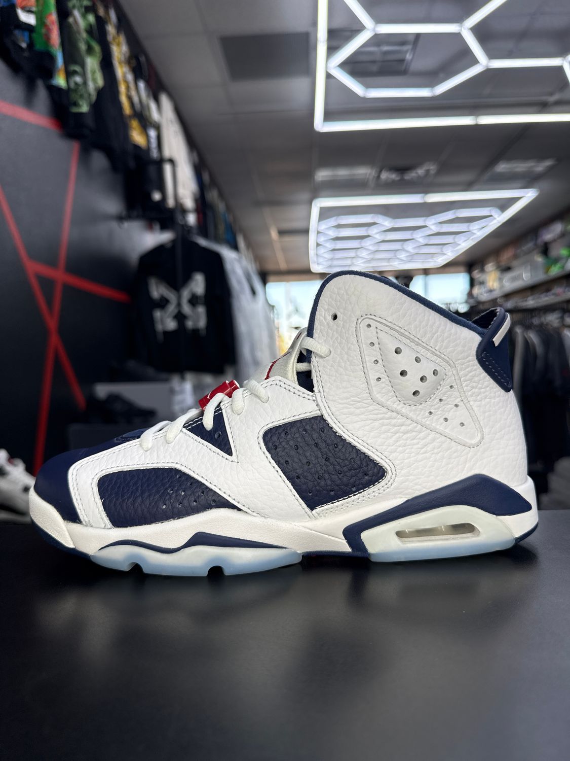 J6 “OLYMPIC”  (SZ 7Y / 8.5W)  USED/OG ALL