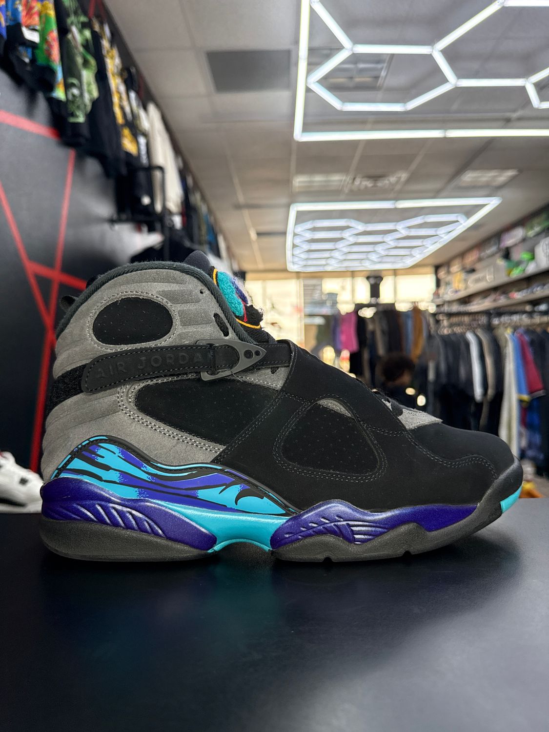 J8 “AQUA”  (SZ 11)  USED/OG ALL