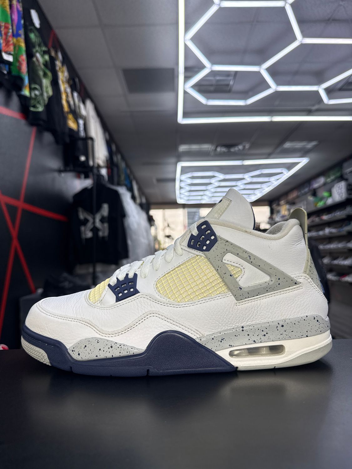 J4 “MIDNIGHT NAVY”  (SZ 11)  USED/OG BOX