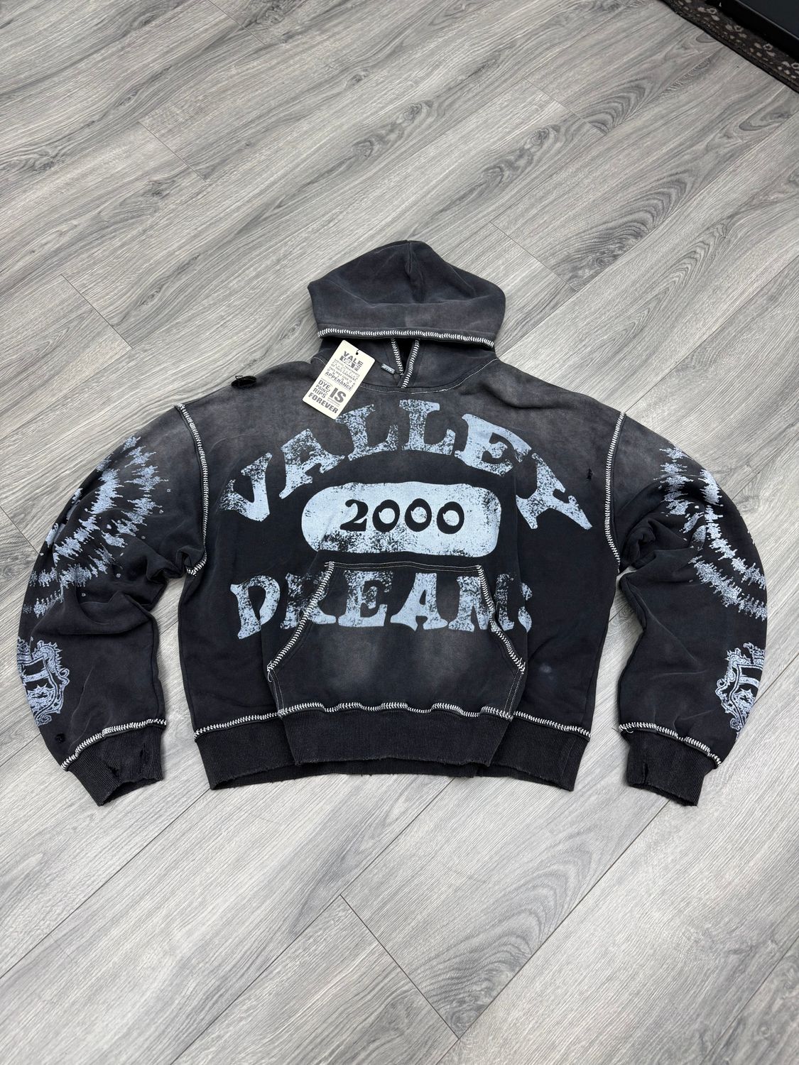 VALE FOREVER HOODIE  “BLK”  (X-LARGE)  NEW
